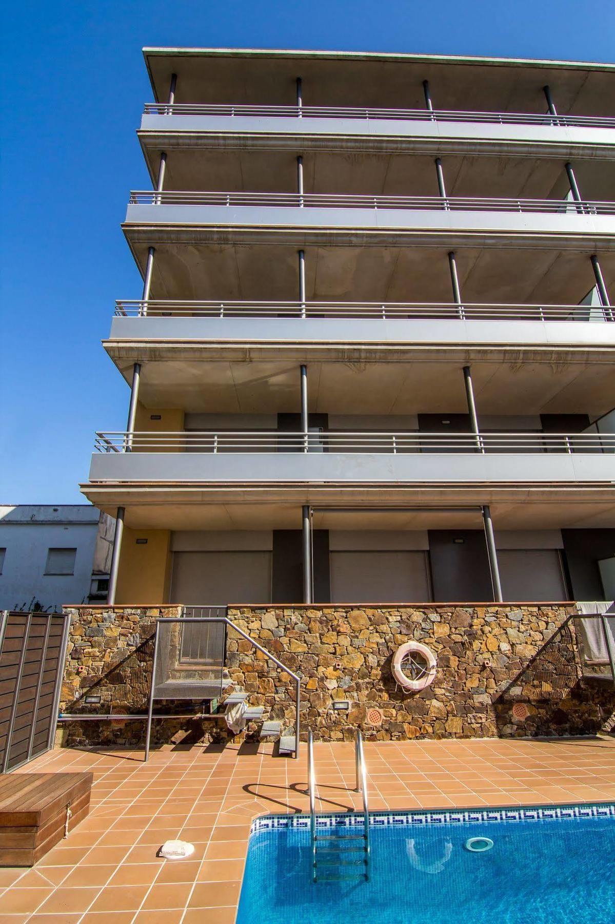 Agi Torre Quimeta Apartments Ρόζες Εξωτερικό φωτογραφία